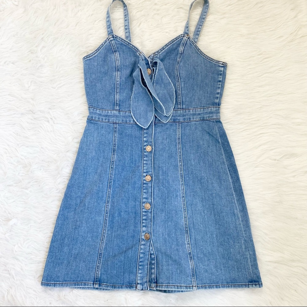 7 FOR ALL MANKIND Double Bow Tie-Front Denim Dress - Picture 2 of 9